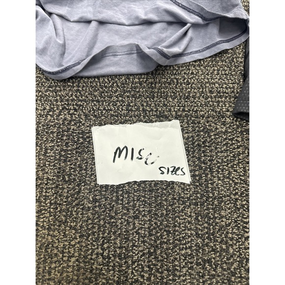 Lululemon Women's 32 Piece Mixed Lot. Sizes 4-12 Hoodies / Leggings /Shirts /bra - Picture 14 of 16